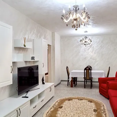 Deluxe N Pools * Navodari