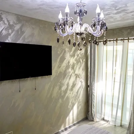 Daire Deluxe N Pools