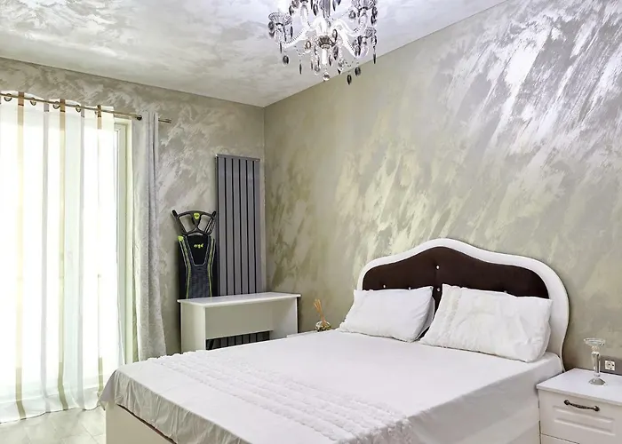 Deluxe N Pools דירה *